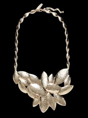 Kendra Scott Wendy Gold Vintage Leaf Statement Necklace